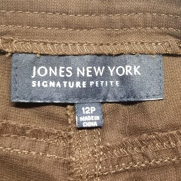 Jones New York 12P Petite Pants Cargo Cropped Capri Brown Cotton Basic NEW - Picture 7 of 10